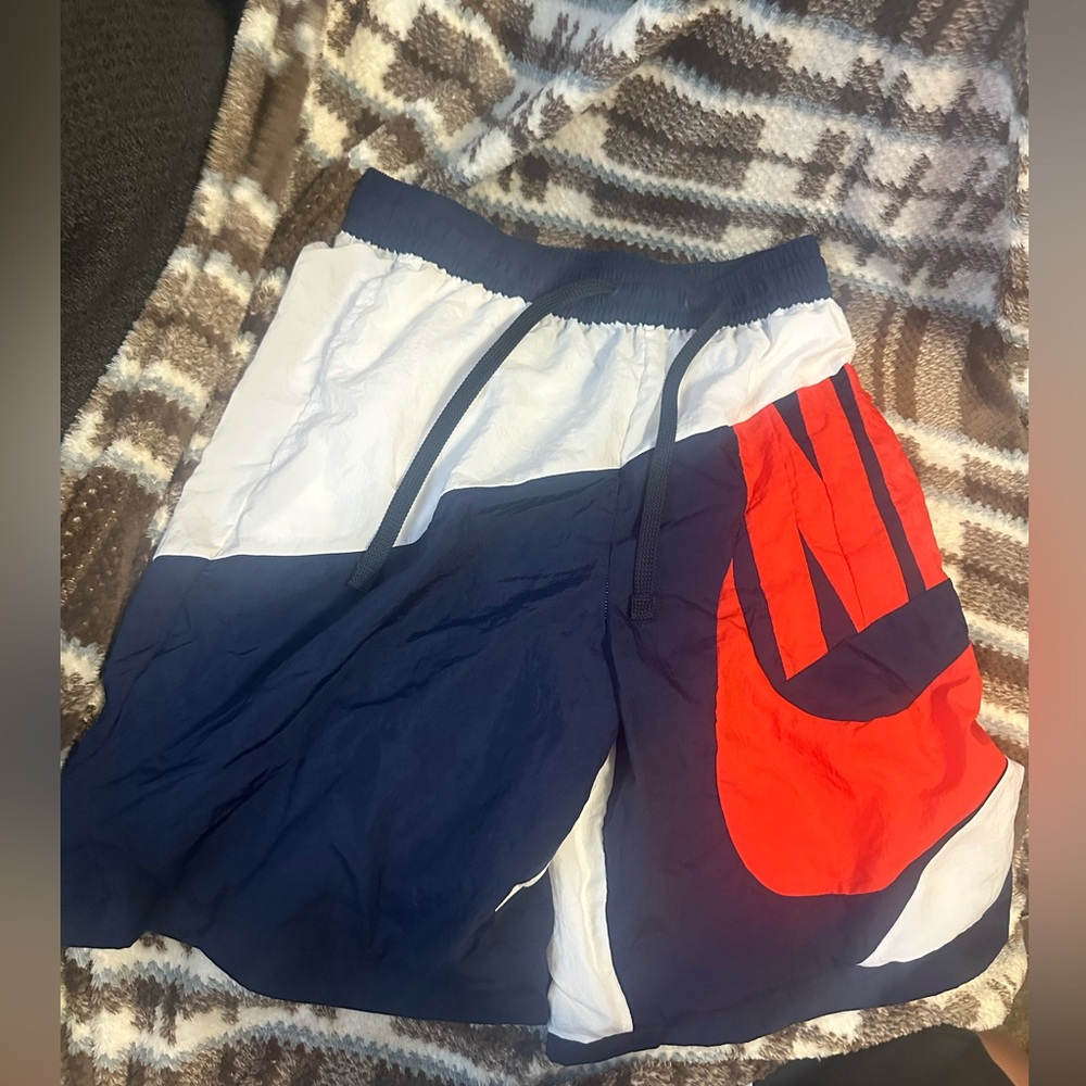 Nike Dri-fit Throwback Futura Swim Shorts trunks men’s size M